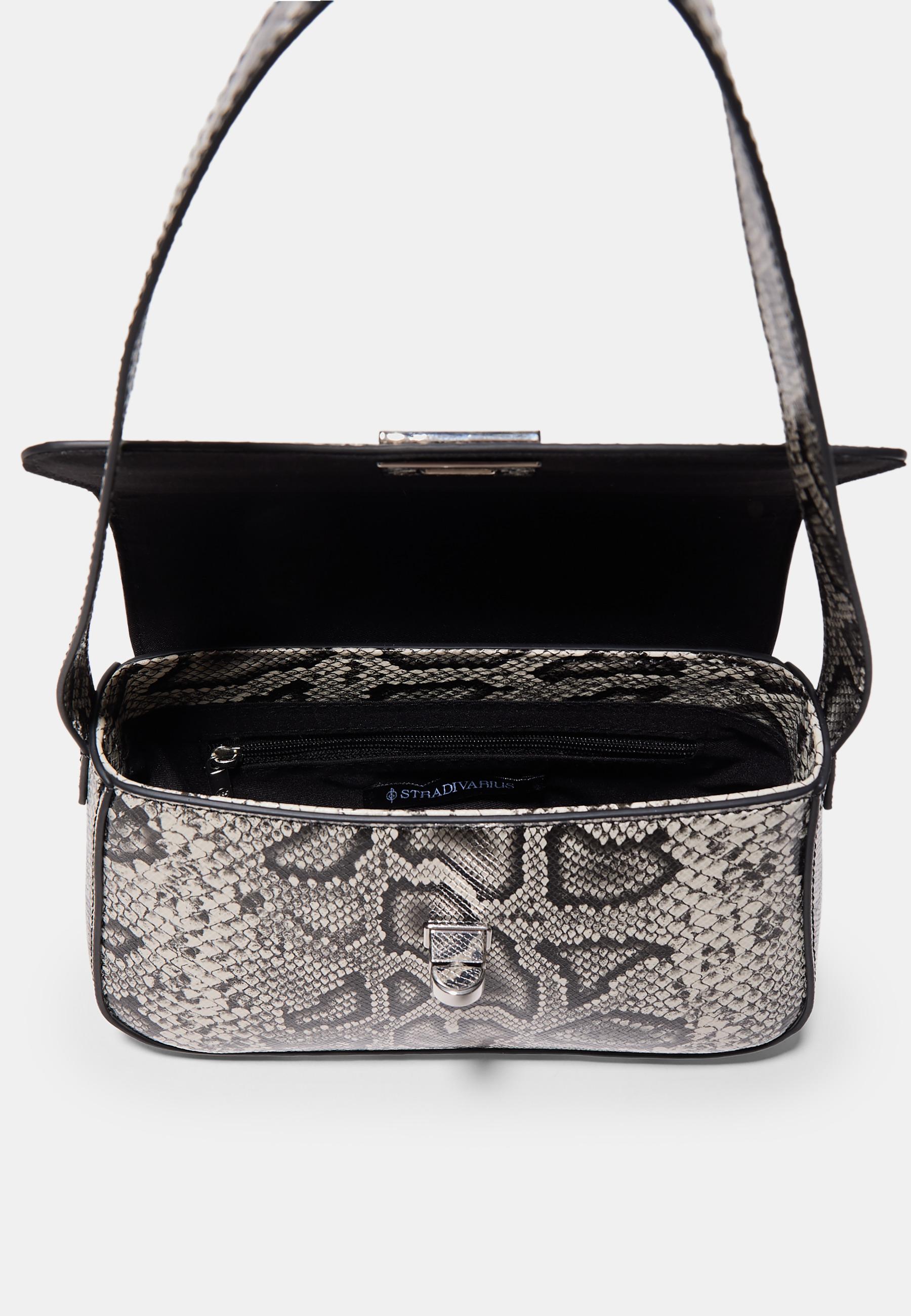 Kapaklı omuz çantası - Görsel 4