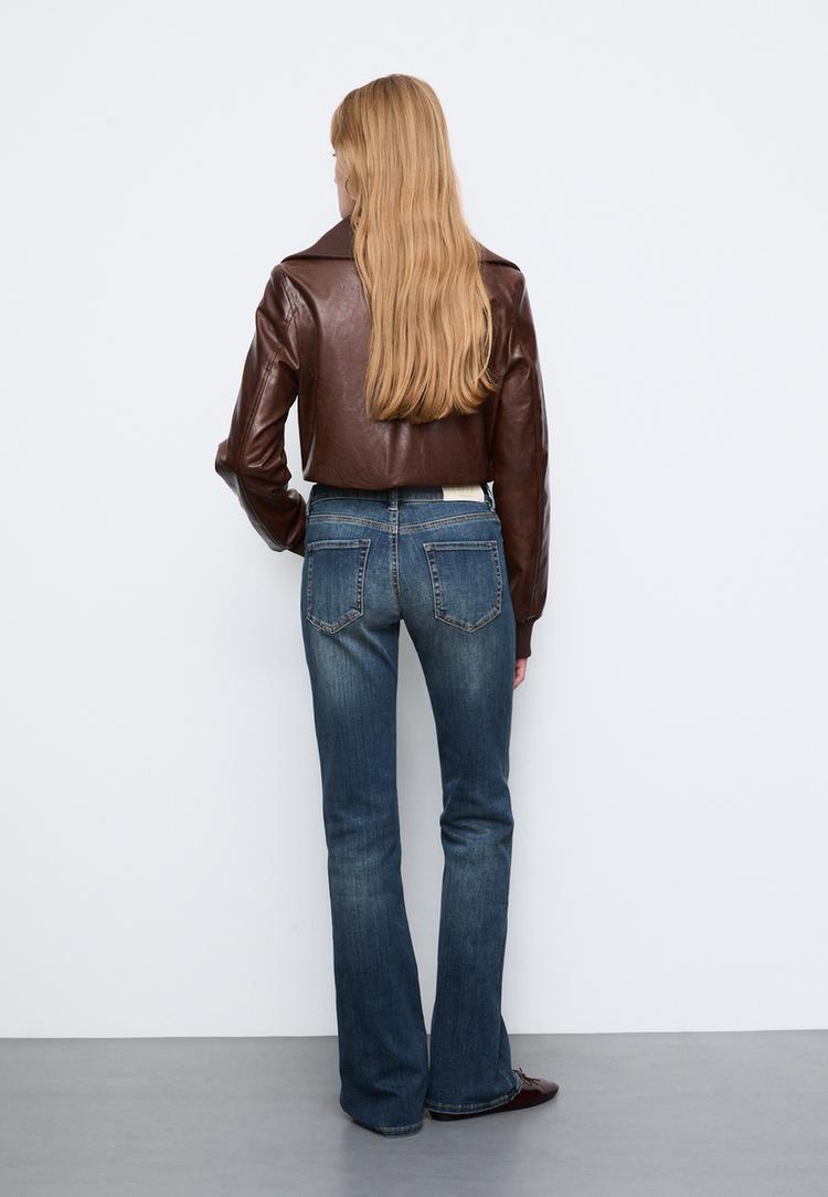 d67 dar kesim bootcut jean