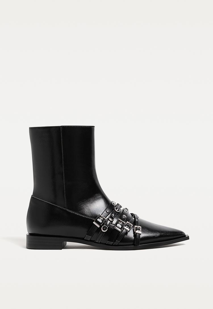 botines planos tiras