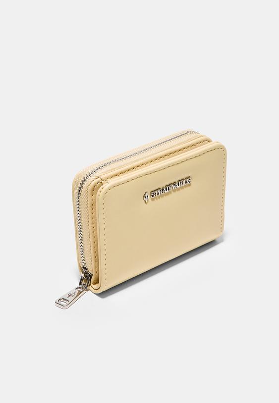 Stradivarius Zipped Leather Effect Purse Gold Os