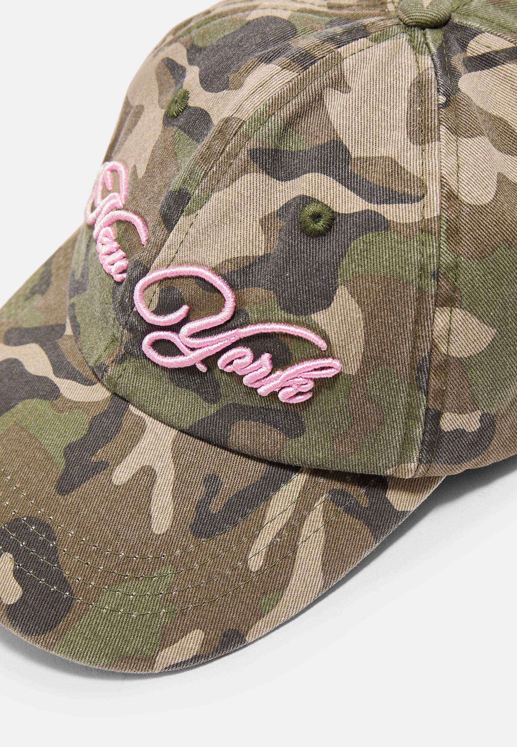 Camouflage print cap — Khaki