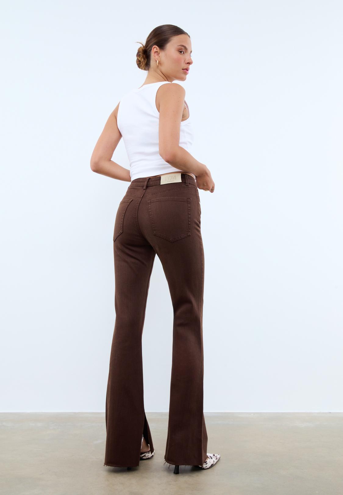 D74 Flare stretch slit trousers Women's fashion Stradivarius