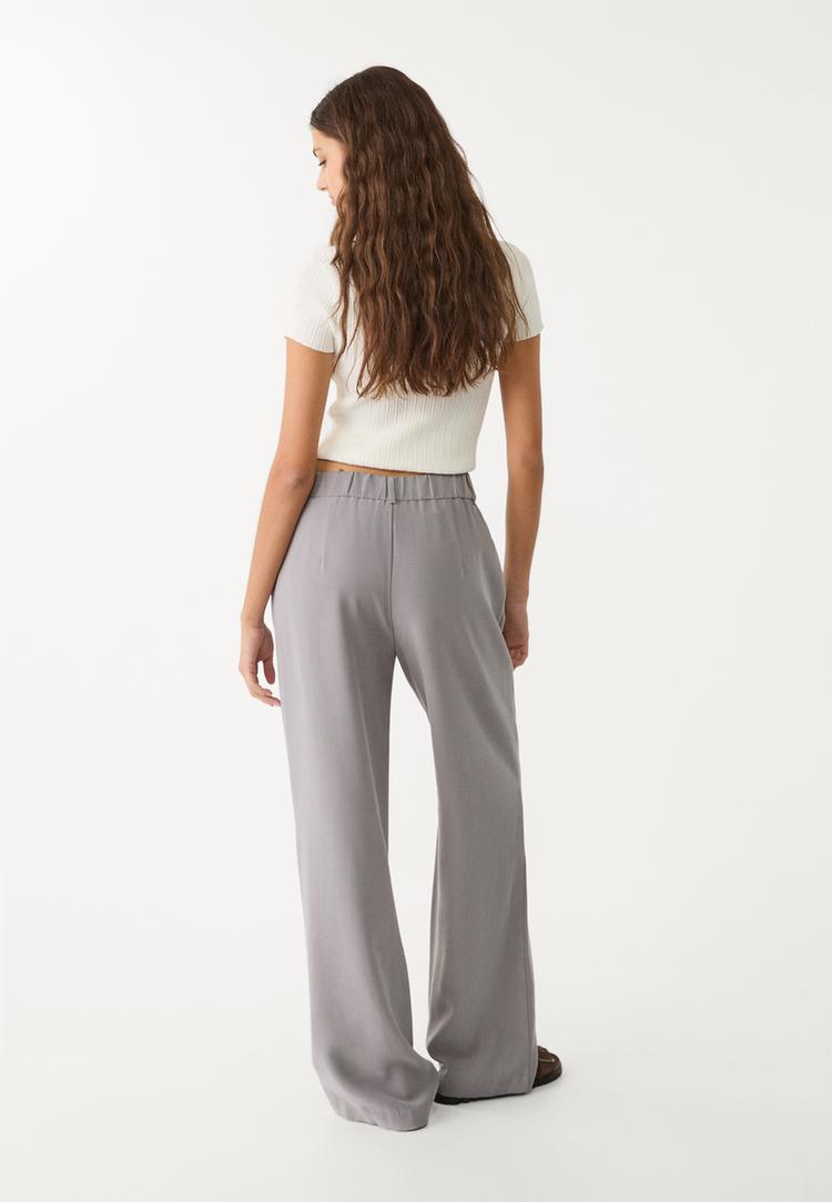 pantalon recto fluido pinzas