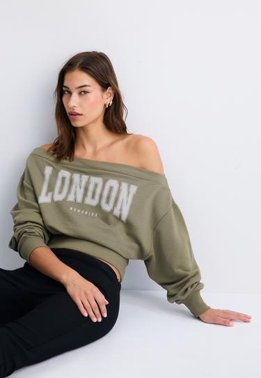 Cropped boat neck sweatshirt — Khaki 3