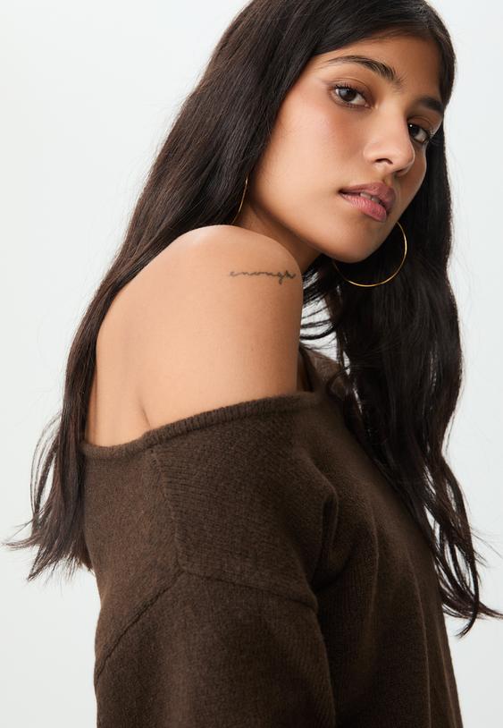 Stradivarius Asymmetric Knit Sweater Brown L