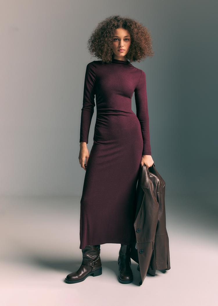 vestido midi de punto