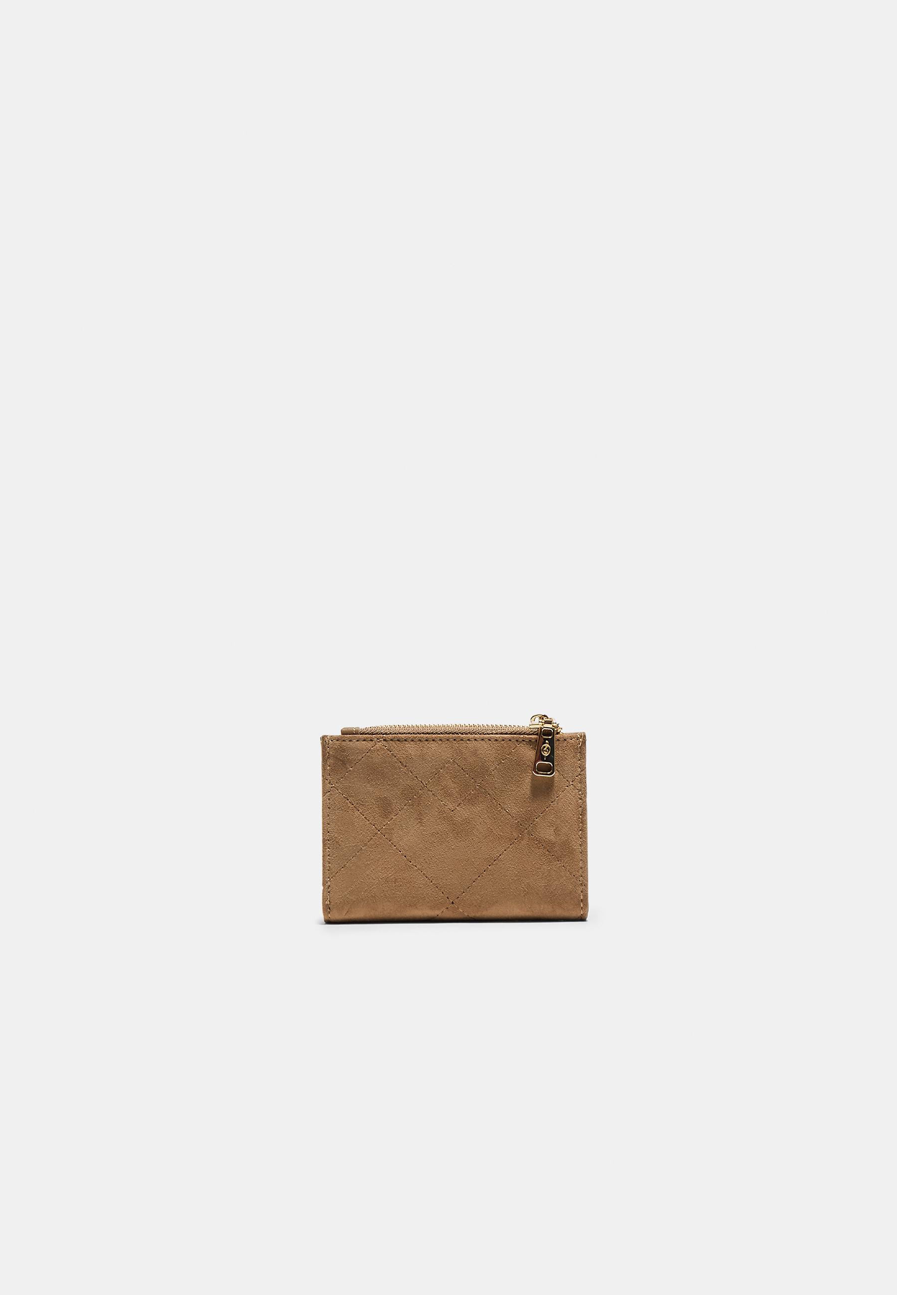 Compact quilted card holder purse — Pale camel