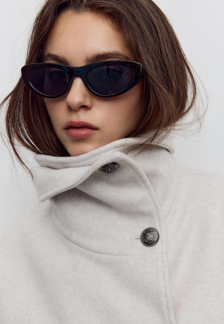 dubbelgesloten jack met opstaande kraag en zachte touch