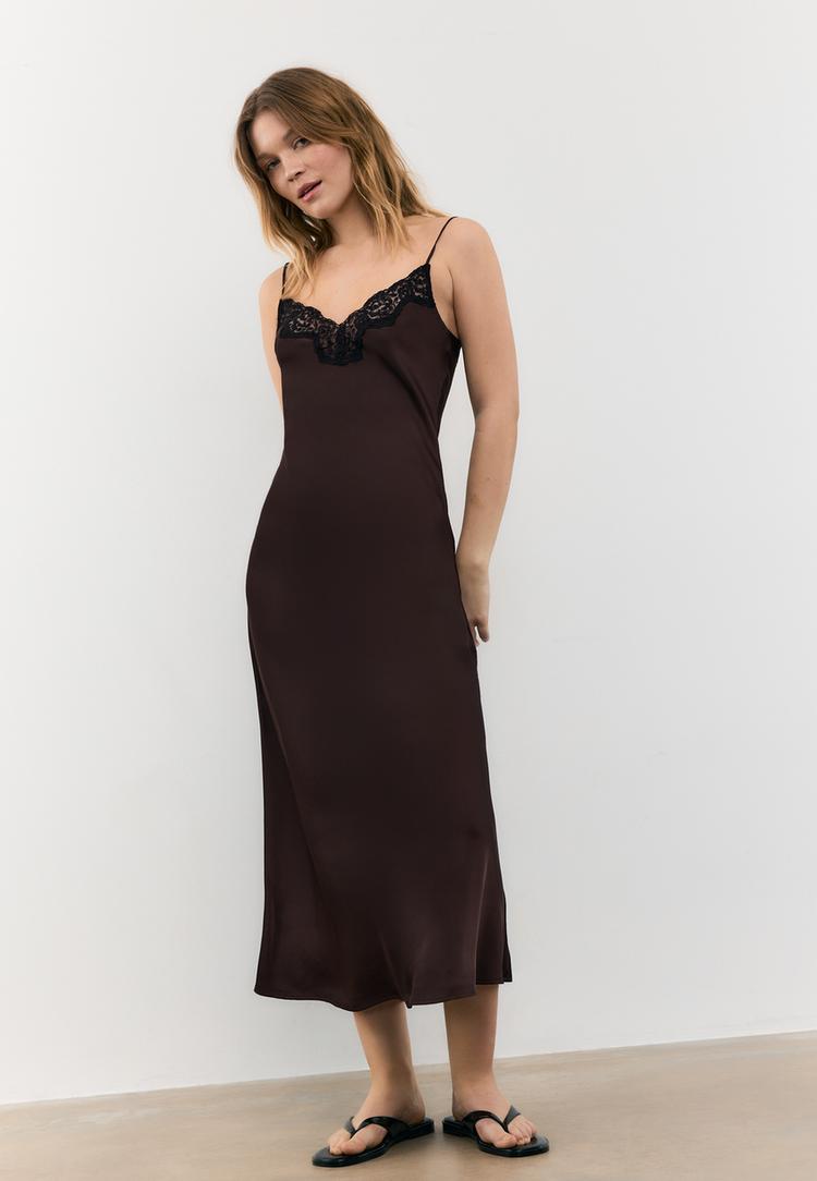 Stradivarius Σατινέ Φόρεμα Με Δαντέλα Καφέ Xs