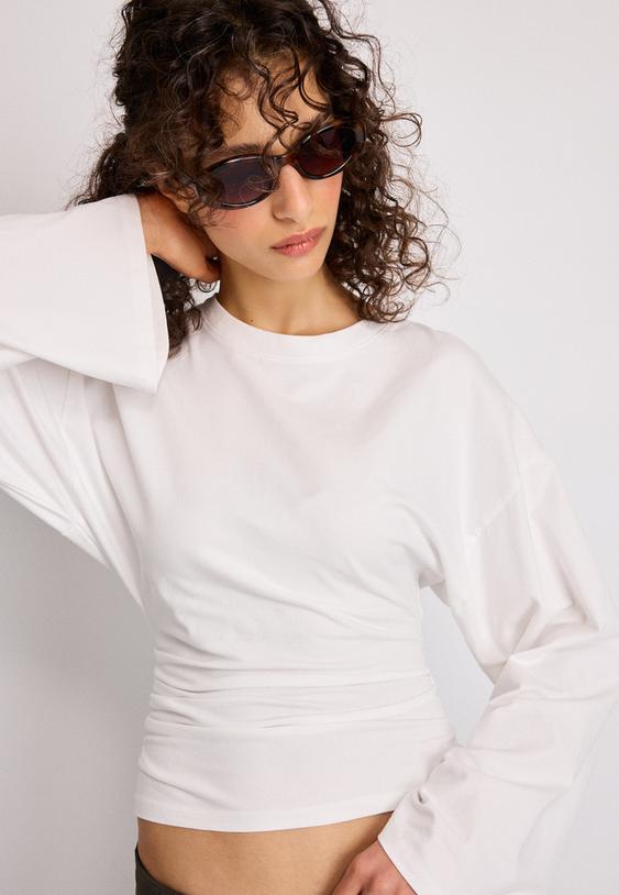 b11 japaneseinspired long sleeve fitted waist tshirt