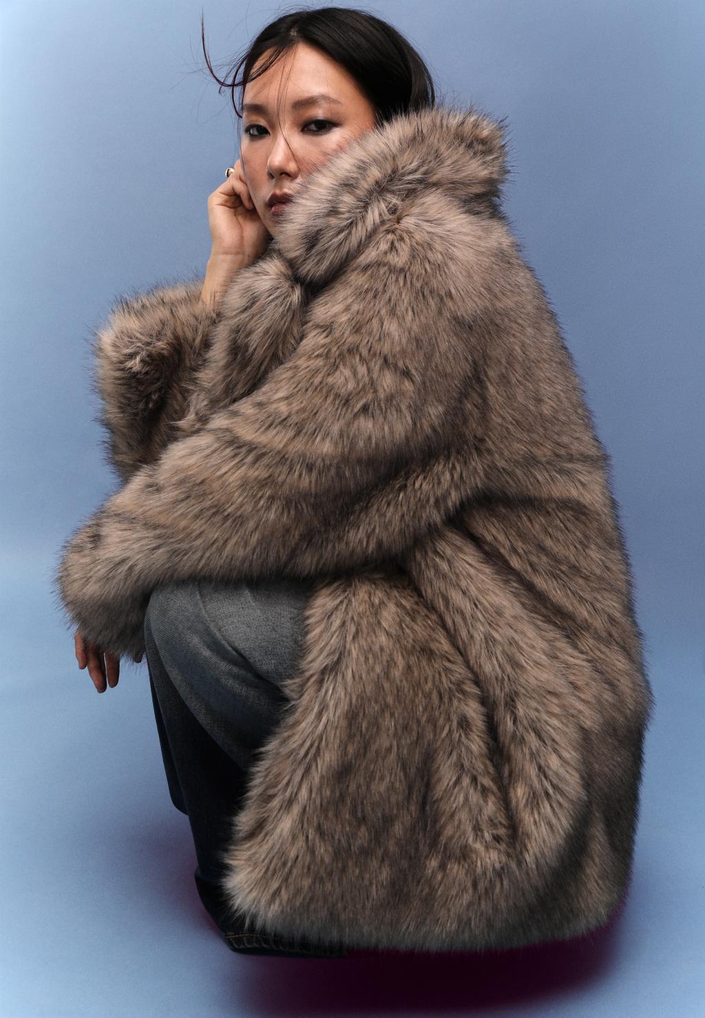 Regular fit faux fur coat