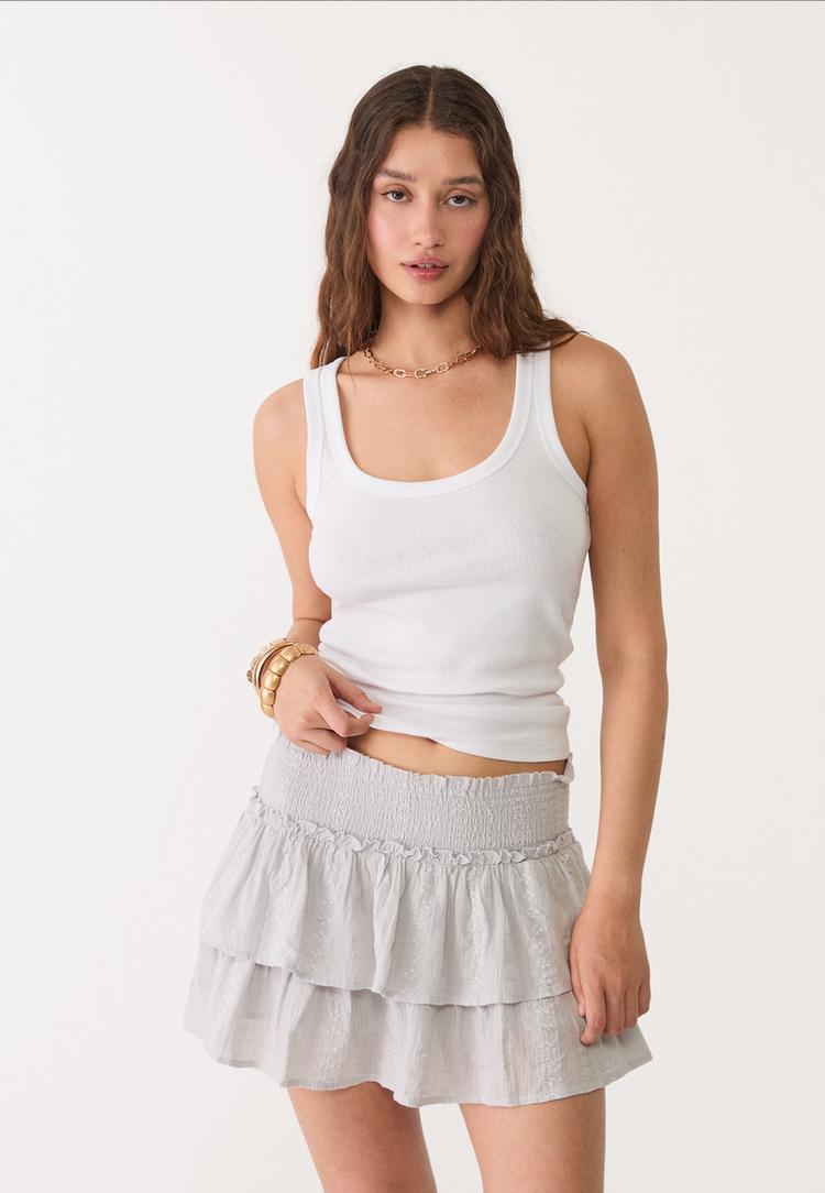 falda pantalon fluida volantes