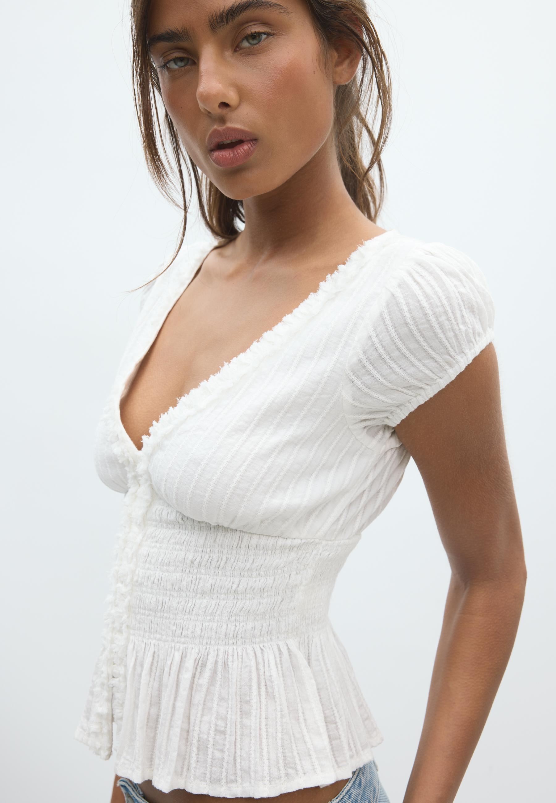Short sleeve shirred shirt — White