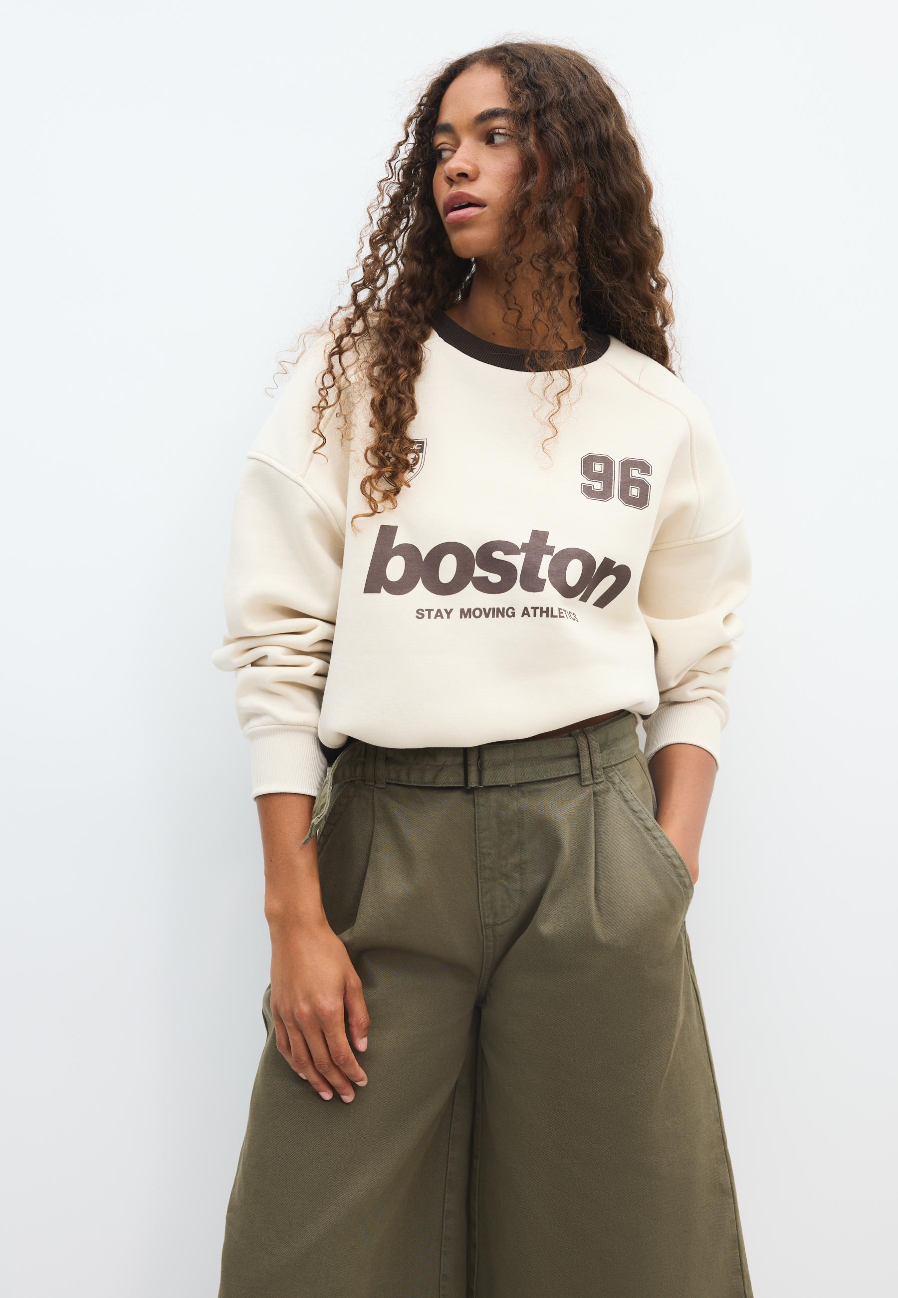 Contrast collar sweatshirt — Ecru