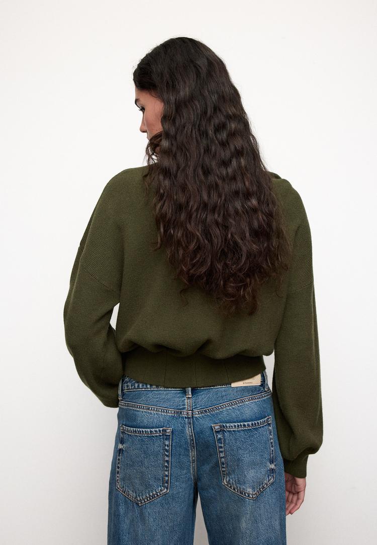 pull en maille a col montant