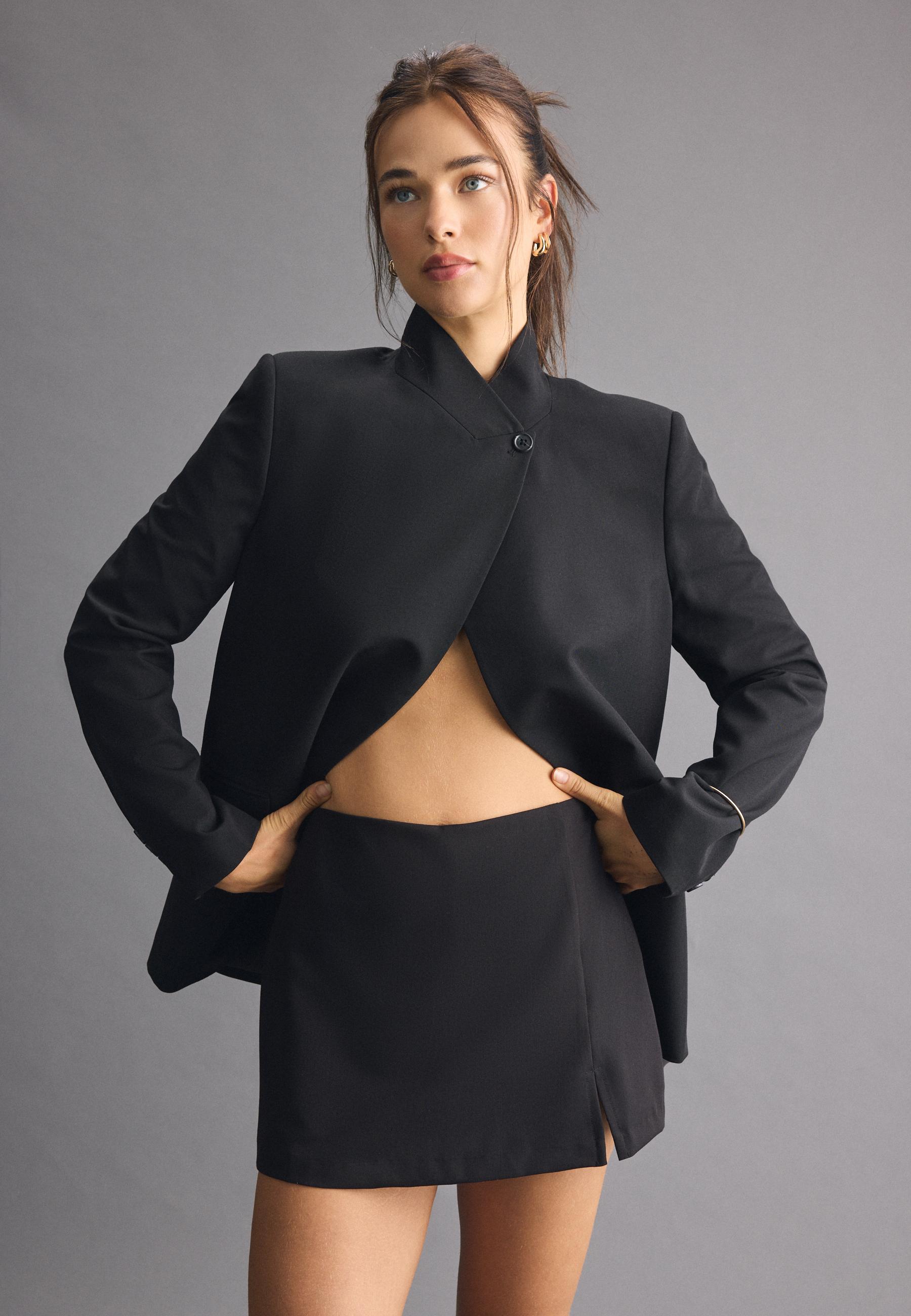 Side split skort — Black