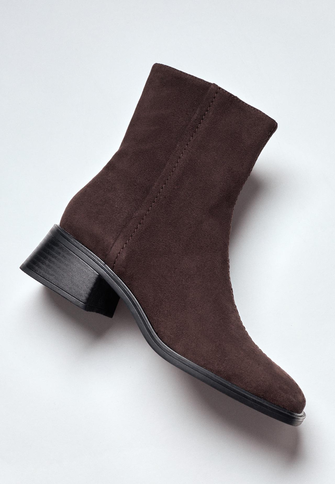 Flat faux suede ankle boots — BROWN