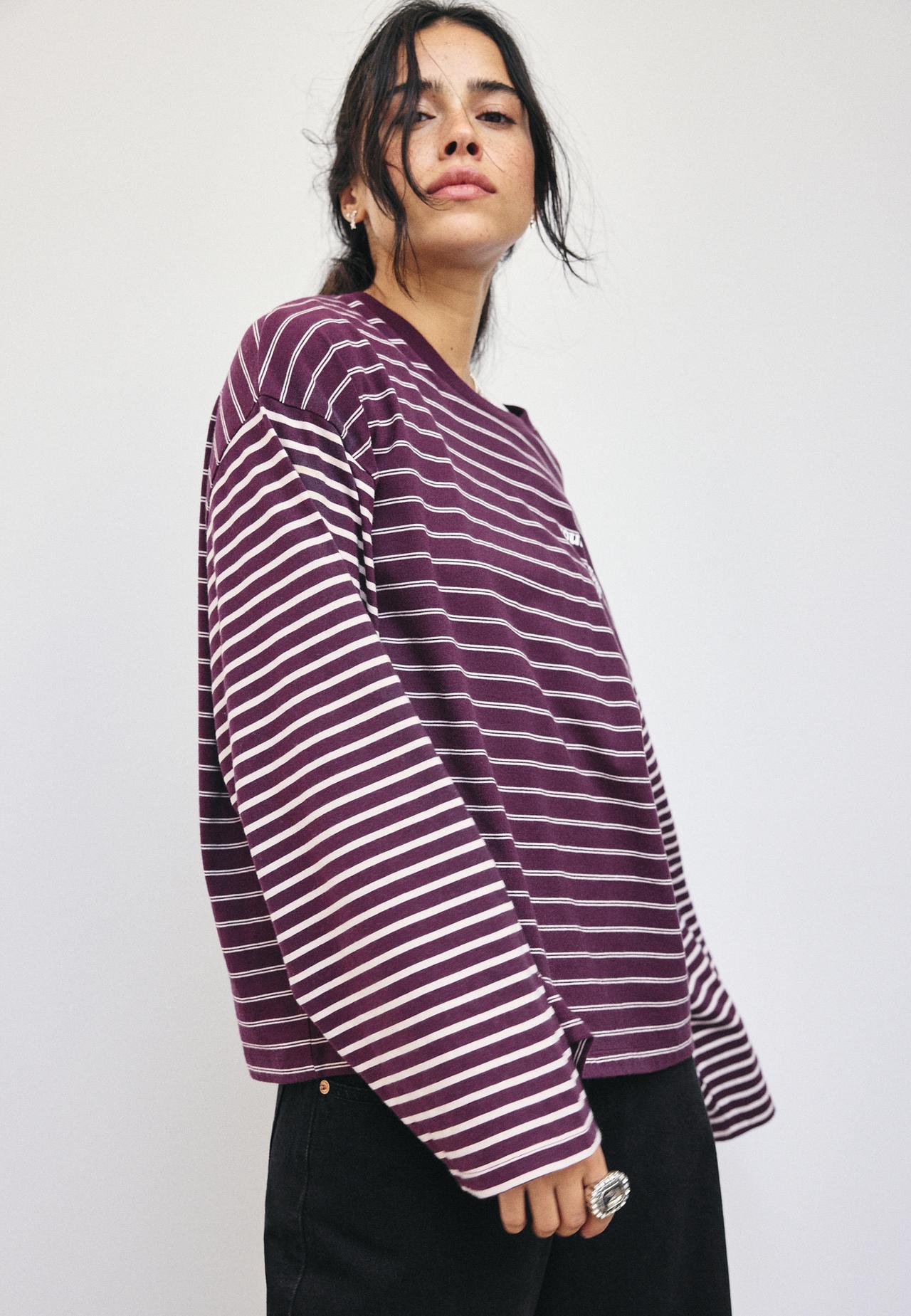 Striped text long sleeve T-shirt — Dark purple