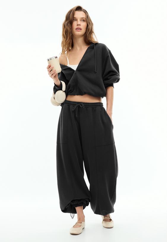 barreljogginghose-aus-sweatstoff-mit-stoppern