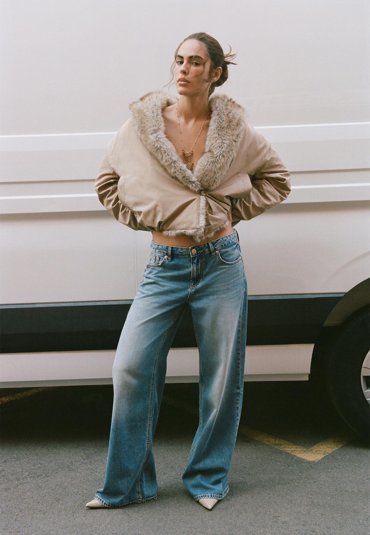 D91 low-rise wide-leg jeans — MEDIUM DENIM WASH