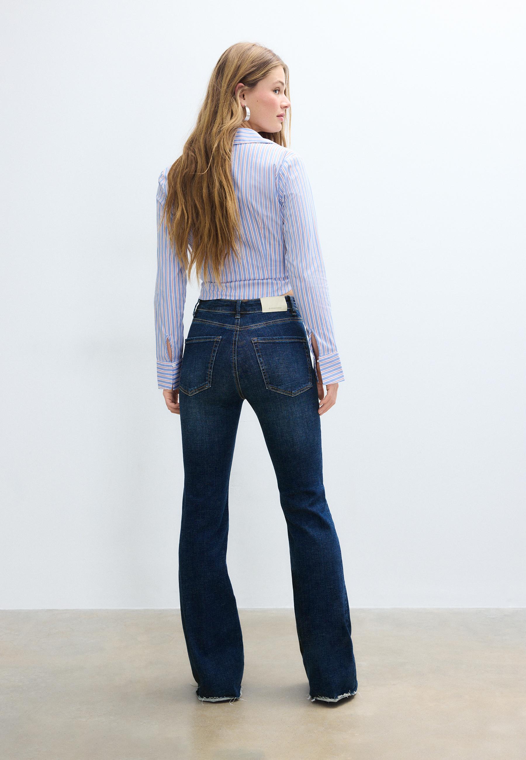 D74 Bell bottom jeans with split — MEDIUM DENIM WASH