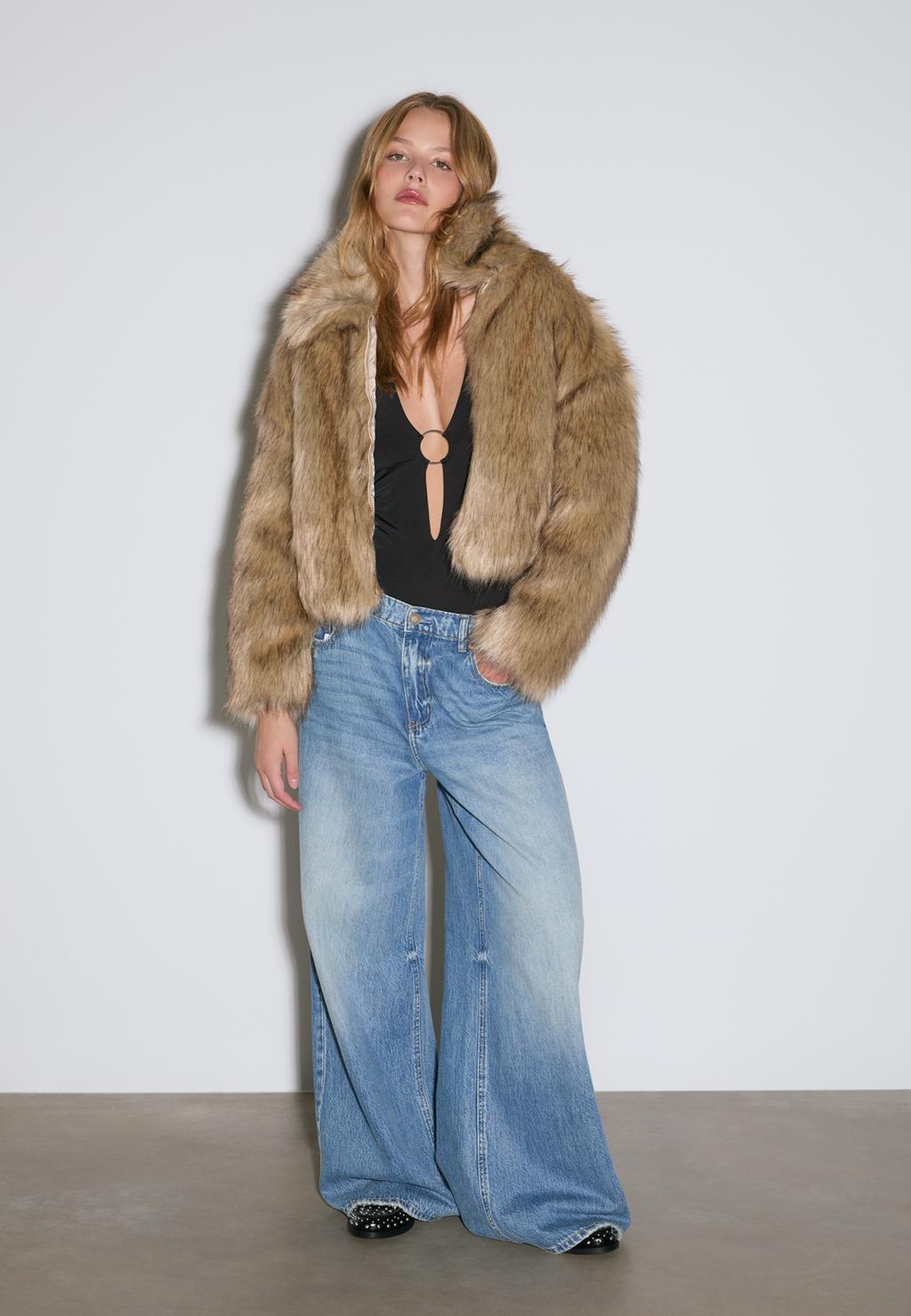 D99 loose wide leg jeans