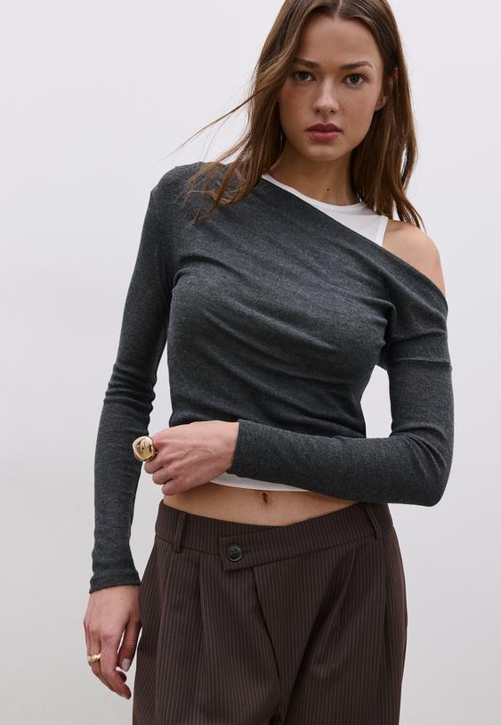 Dvojna Asimetrična Majica