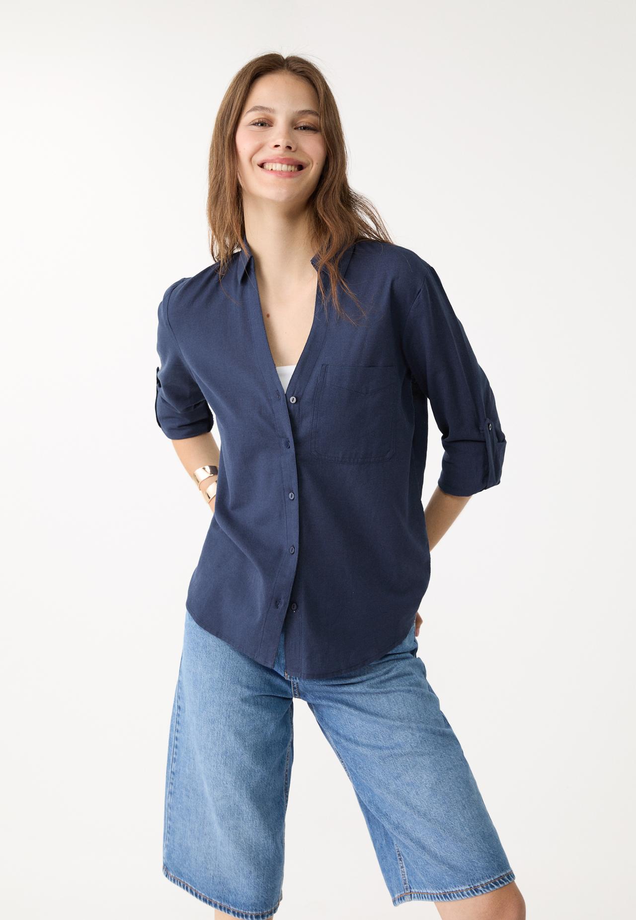 Linen blend shirt with pocket — Navy blue