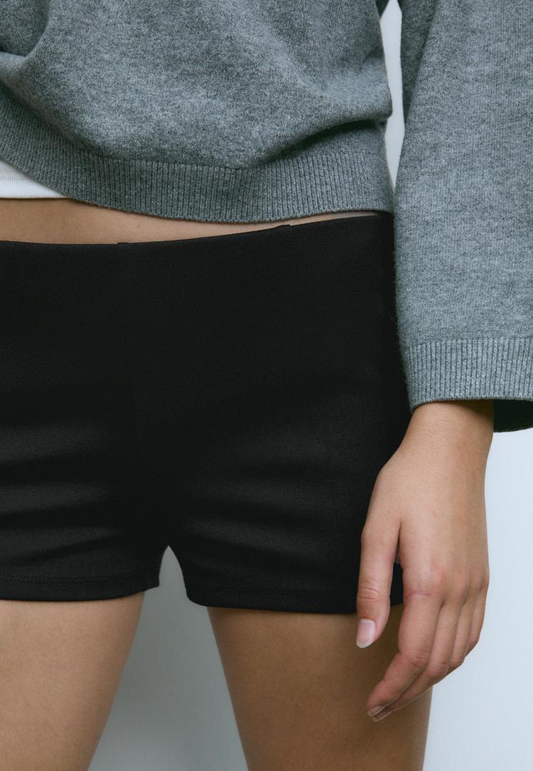 micro-shorts-interlock