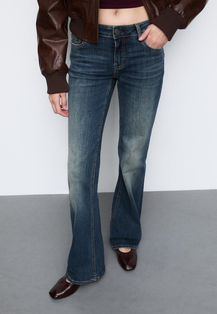 d67 dar kesim bootcut jean