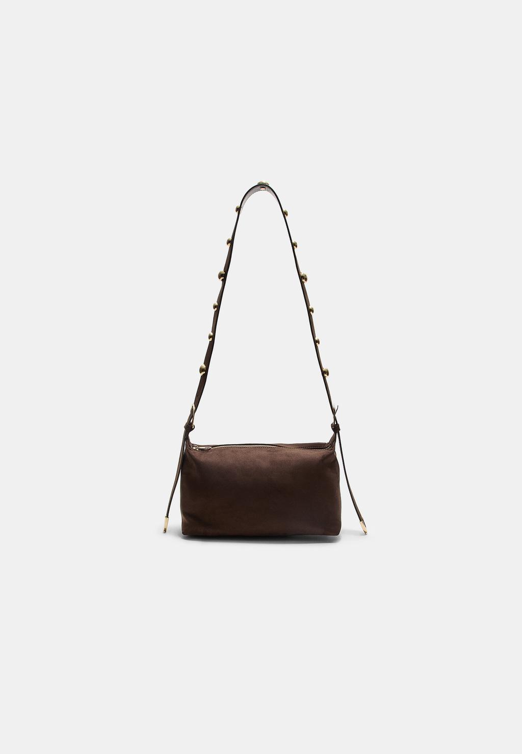 Bolso bandolera tachas