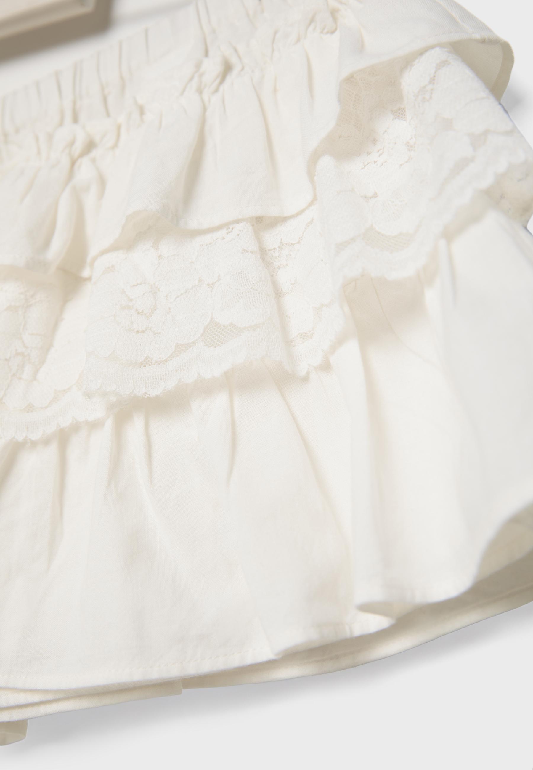 Ruffled mini shorts — White