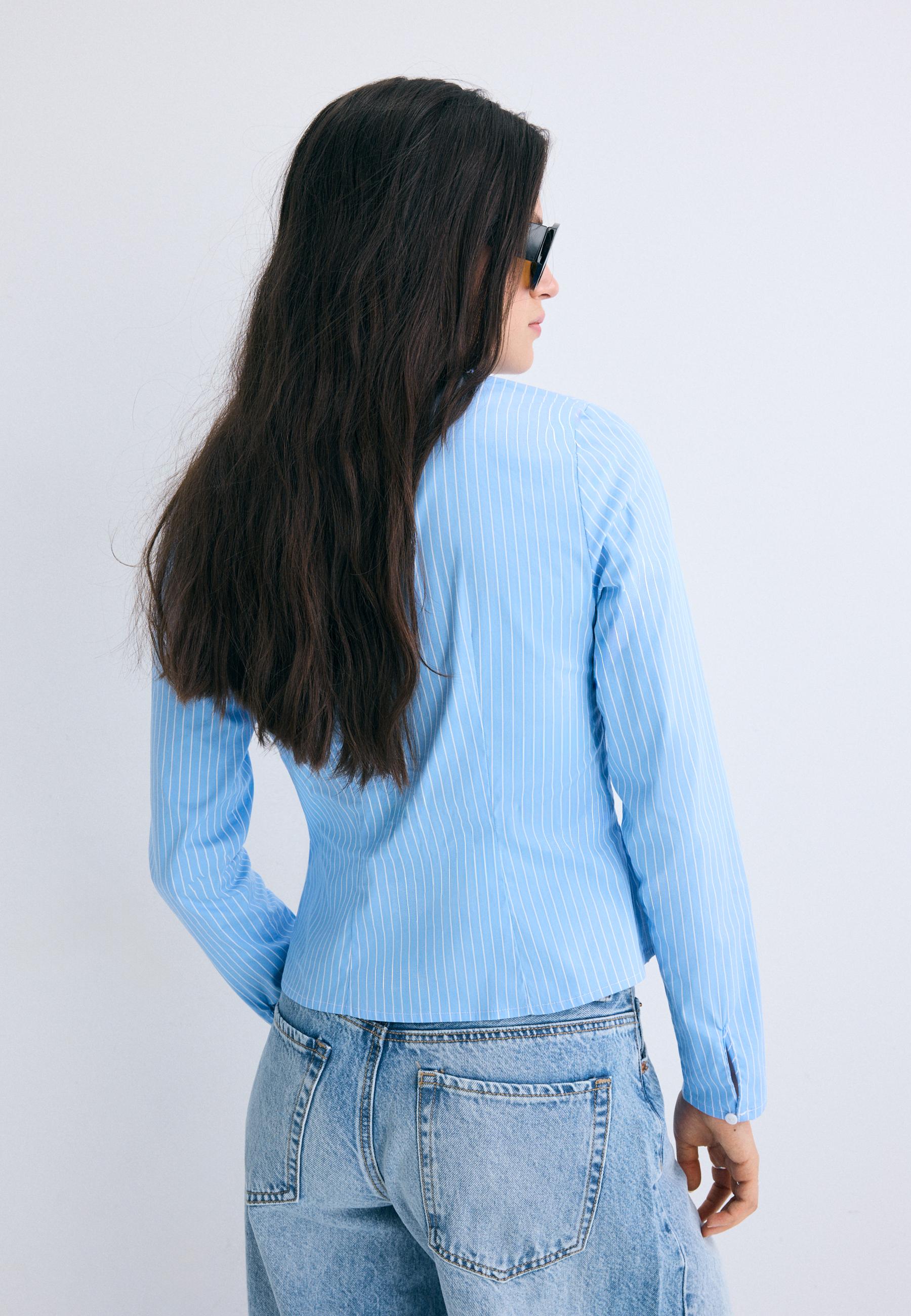 Fitted shirt with underbust seam — Sky blue
