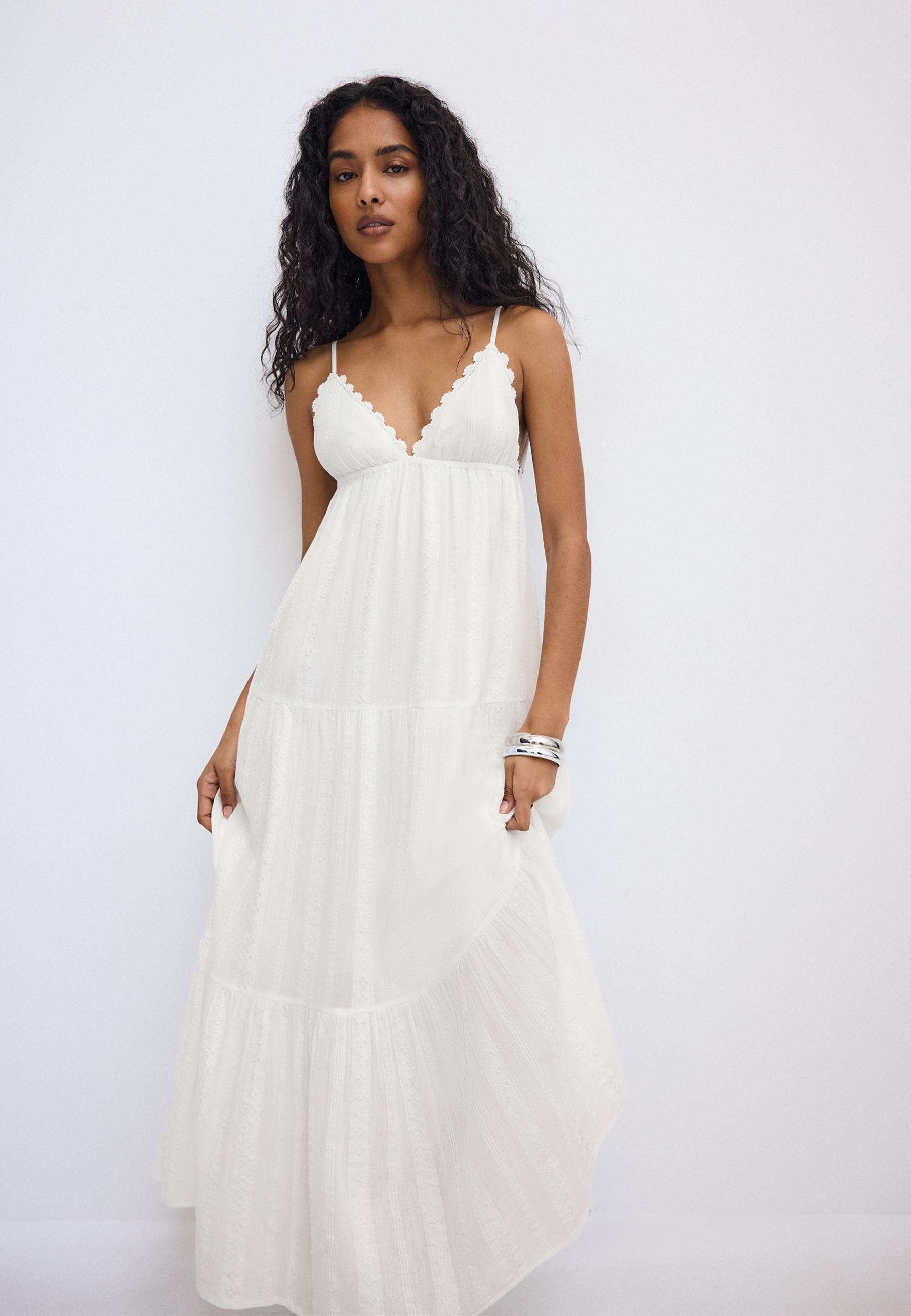 Long flowing dress with open back — White