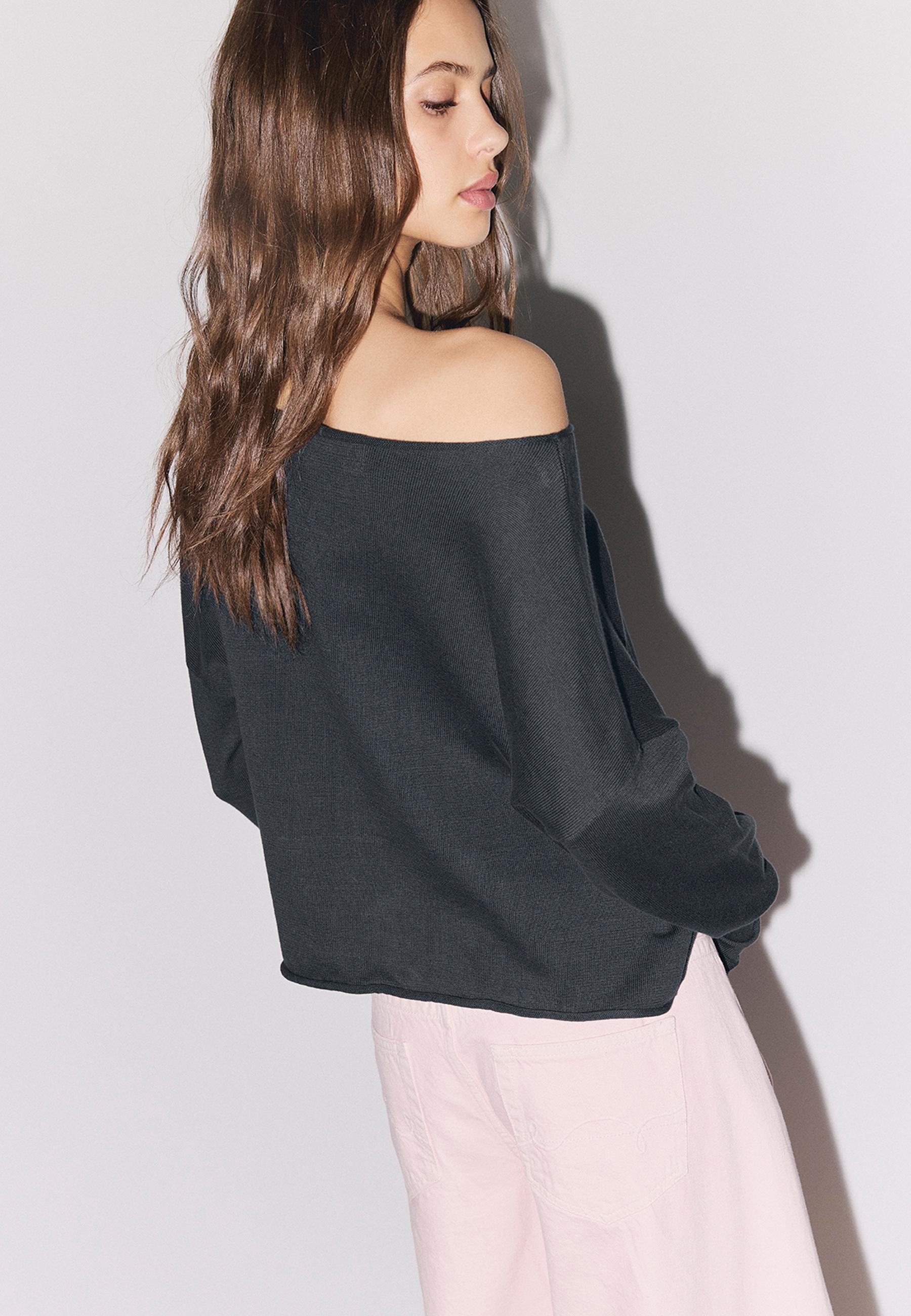 Boat neck cropped sweater — Dark grey