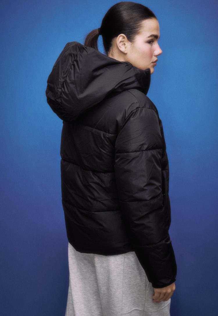 basic-steppjacke-mit-kapuze