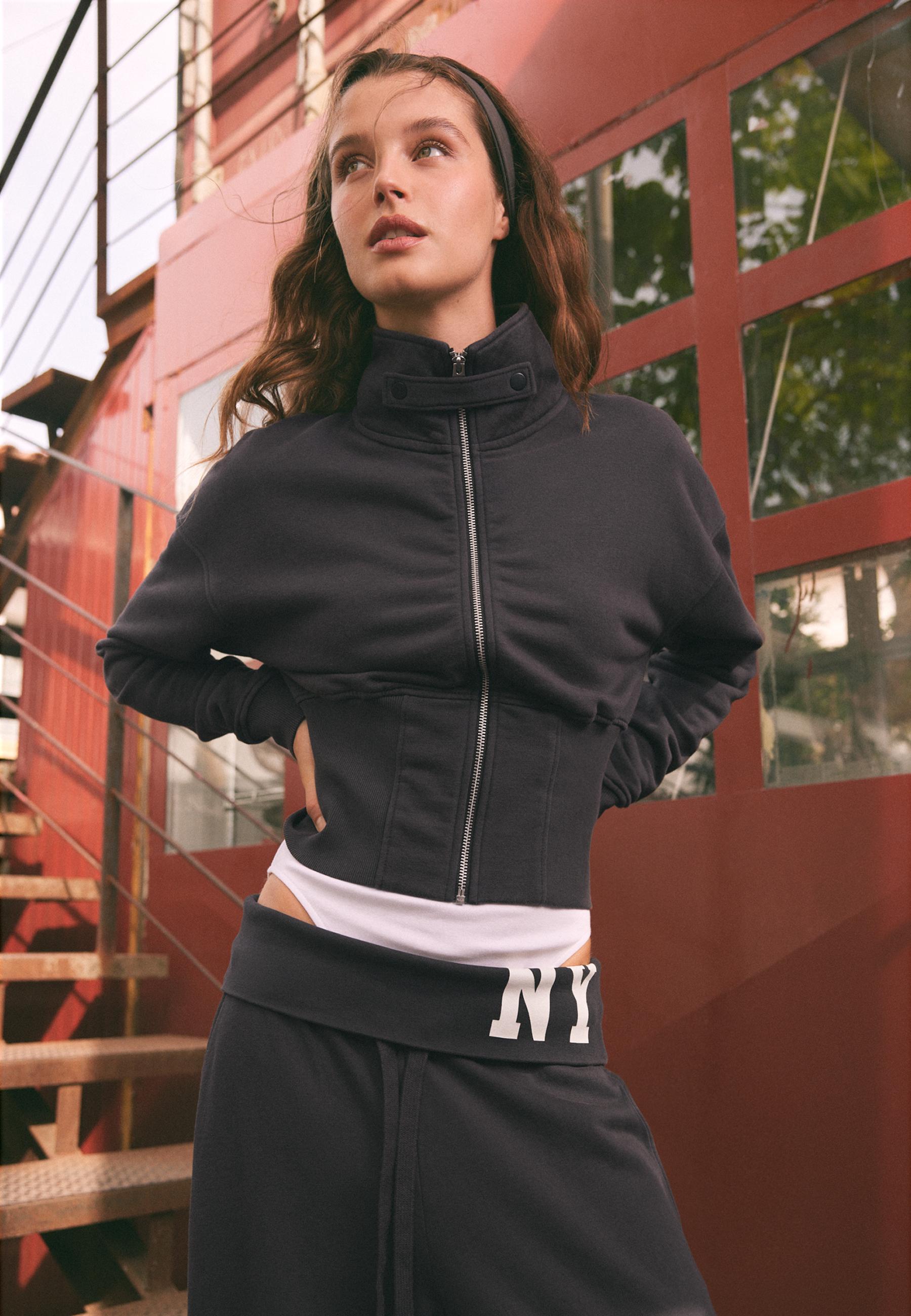 Cropped high neck sweatshirt — Dark grey