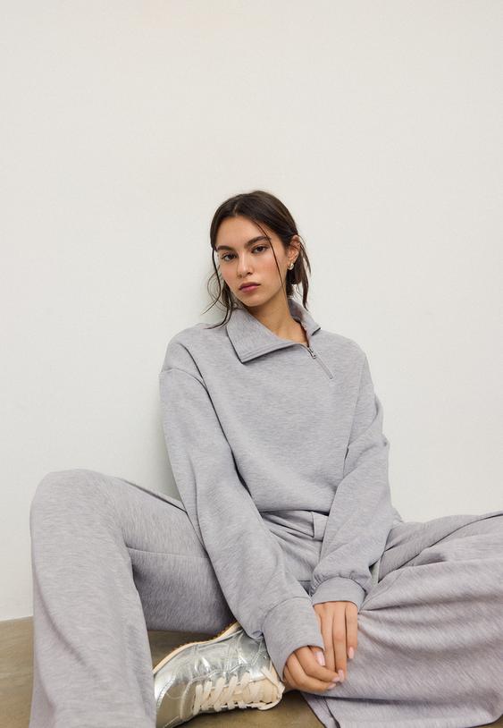 sudadera cremallera lateral tacto suave