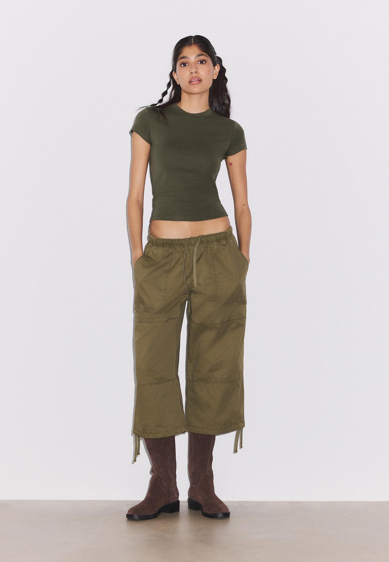Basic round neck short sleeve T-shirt — Khaki