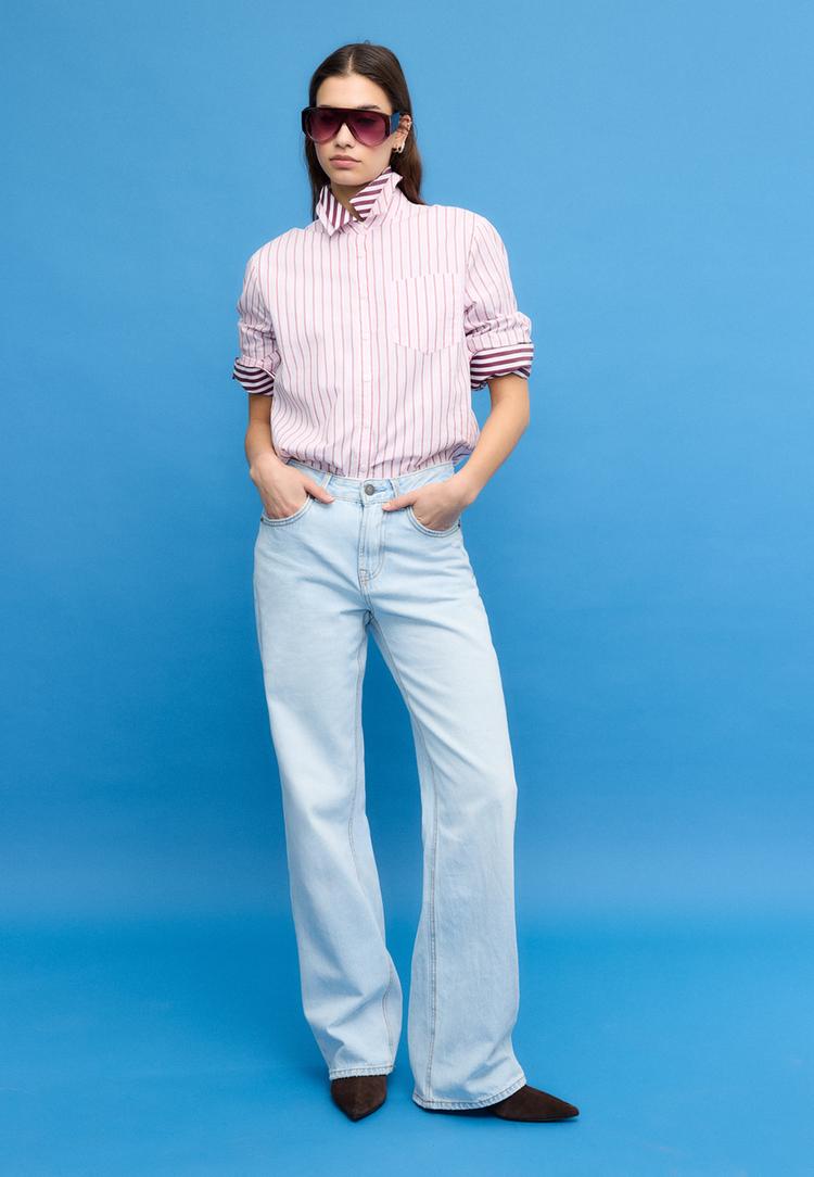 Stradivarius Blugi D92 Straight Fit Largi Efect Prespălat Denim Albastru Mediu Deschis 42