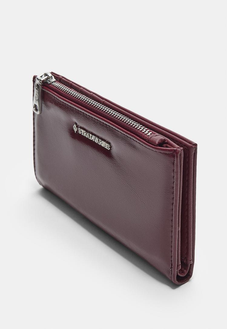 basic zip up purse