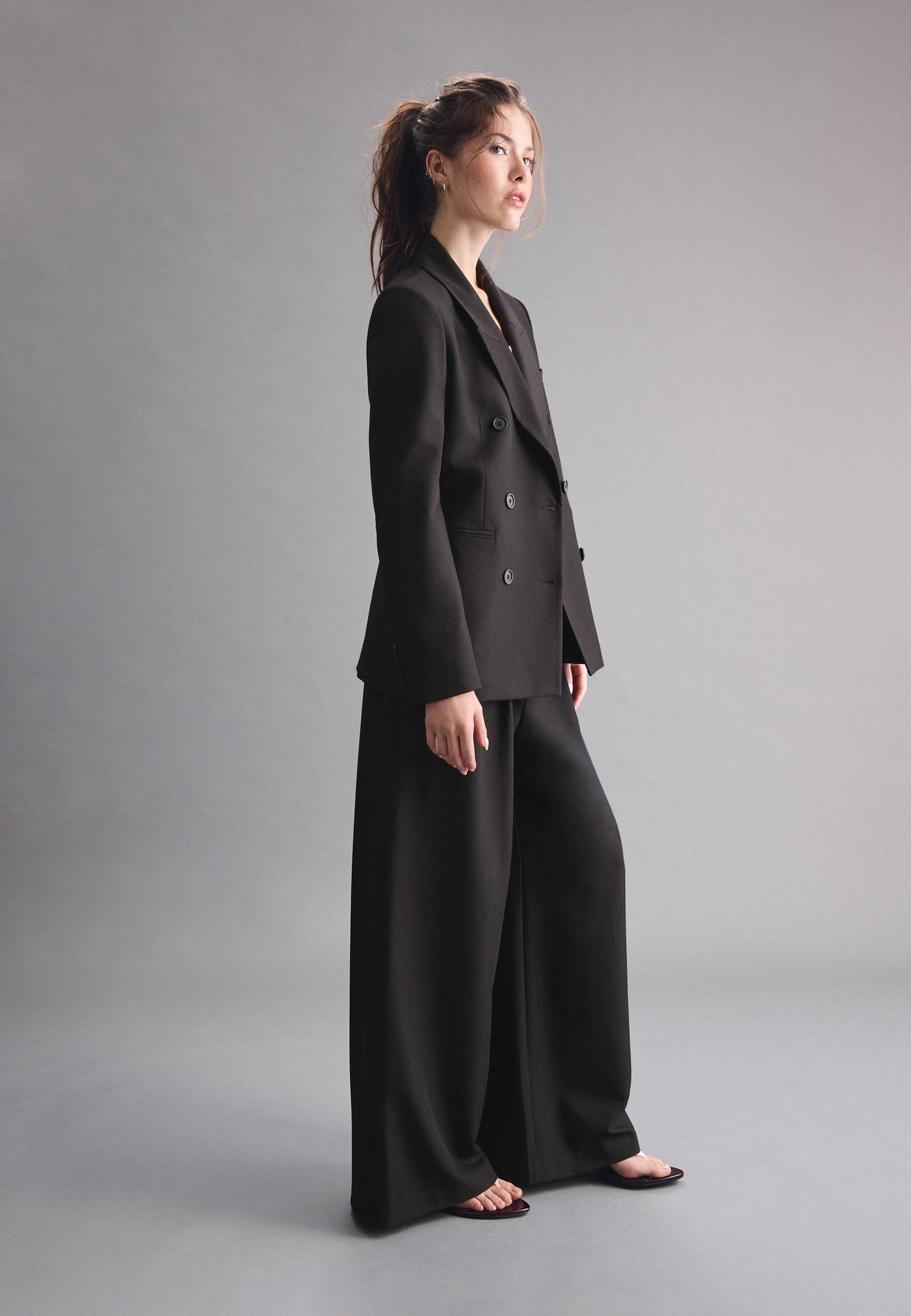 Stradivarius Αμπιγιέ Παντελόνι Wide Leg Με Ρυθμιζόμενα Κουμπιά Μαύρο 34