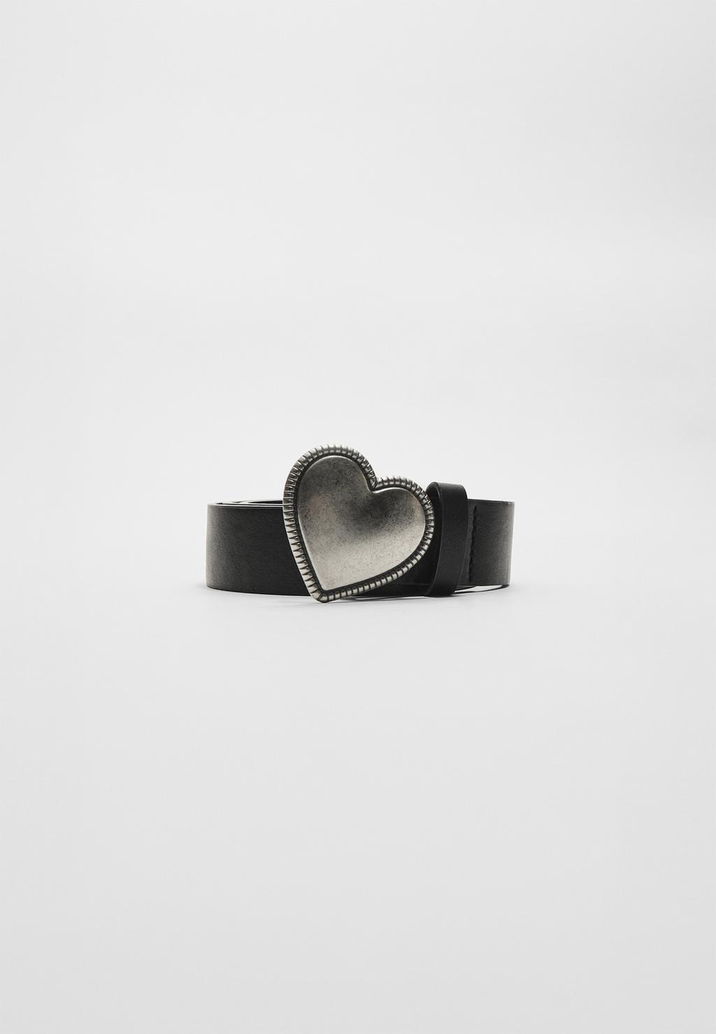 Heart buckle belt