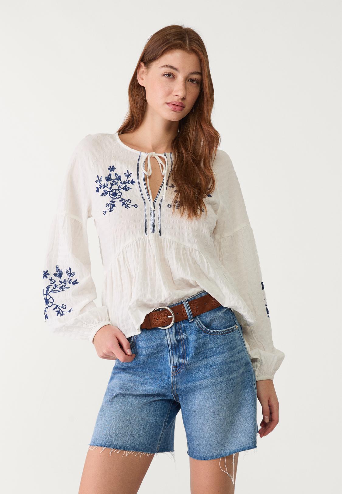 Camisa Blanca Camisetas Y Tops Stradivarius Blusa Blanca Mujer