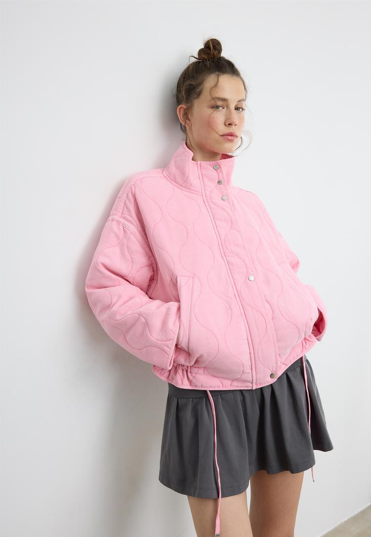 Stradivarius Καπιτονέ Μπουφάν Ροζ Της Τσιχλόφουσκας L