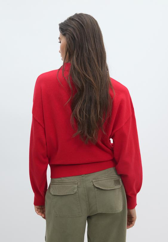 camisola de malha com gola de polo