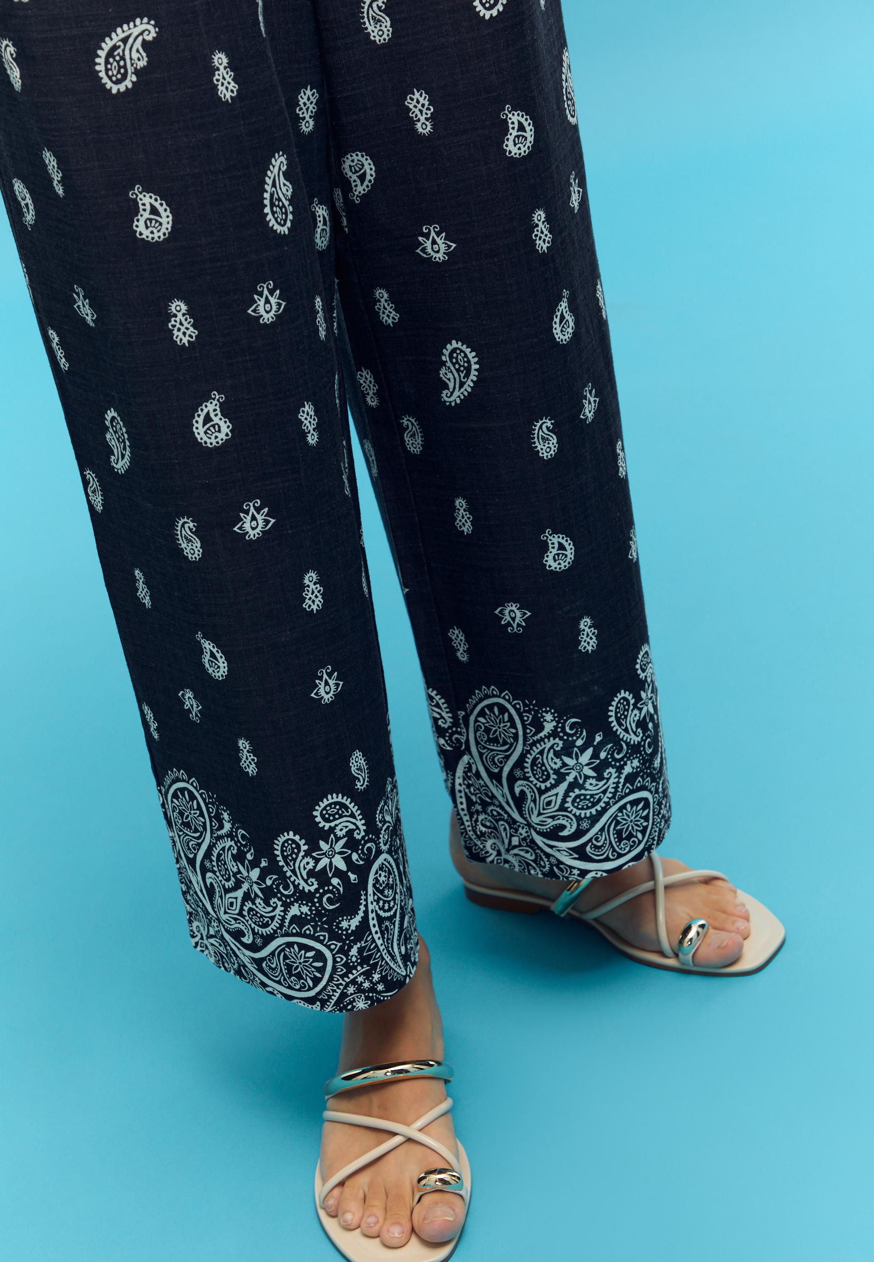 Printed linen culotte pants - Women's fashion | Stradivarius