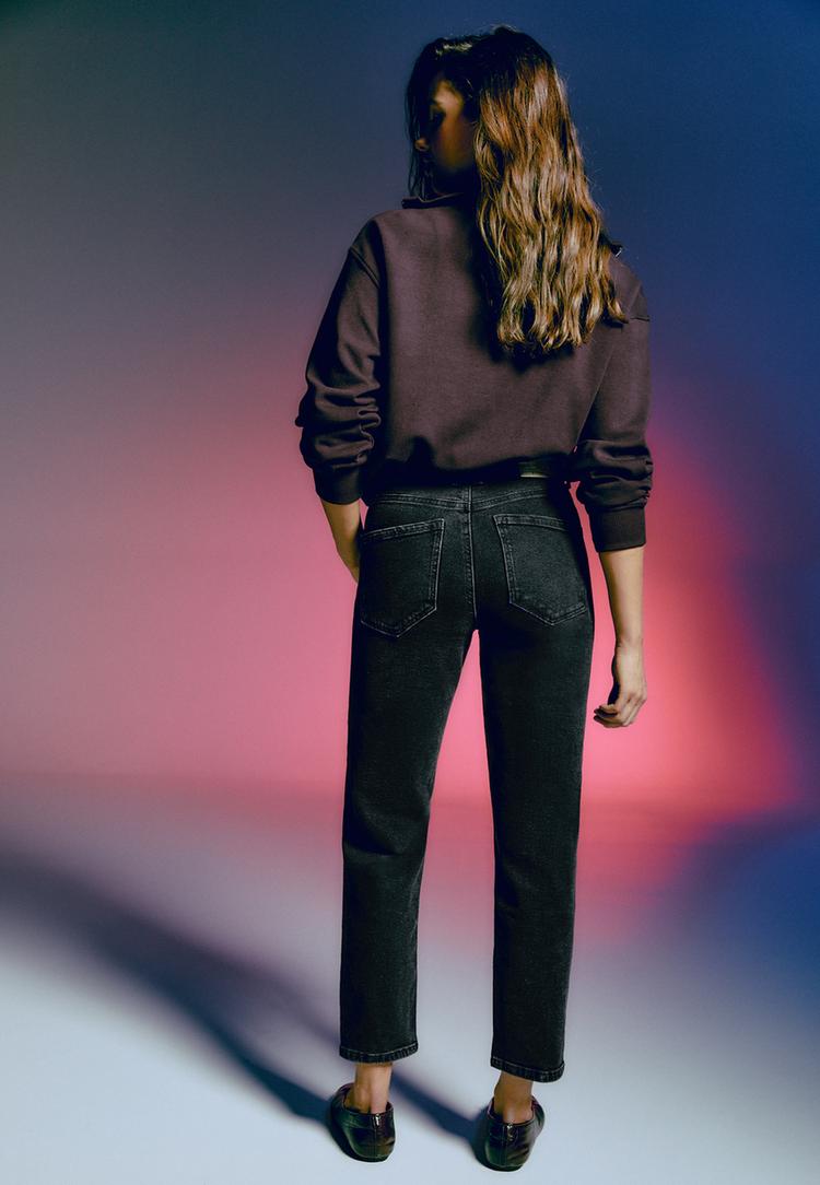 1465 slim fit mom jean
