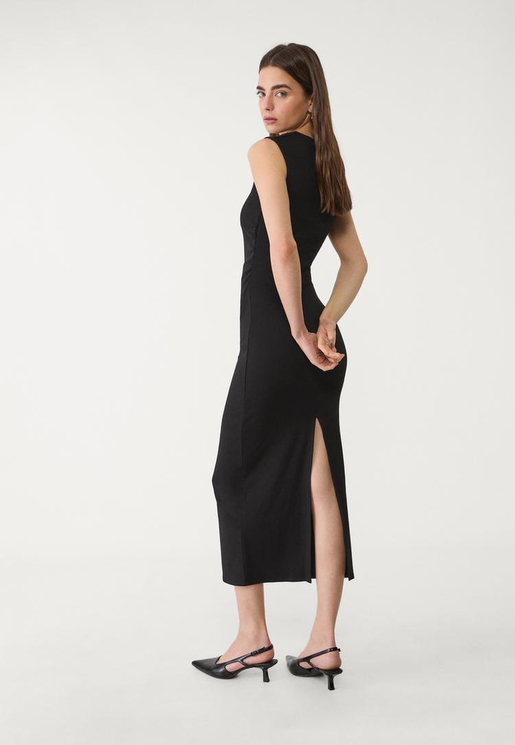 vestido midi escote cuadrado