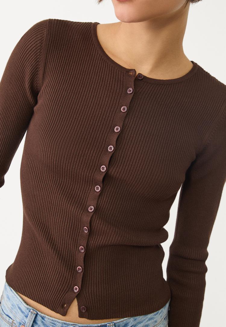 chaqueta de punto canale botones